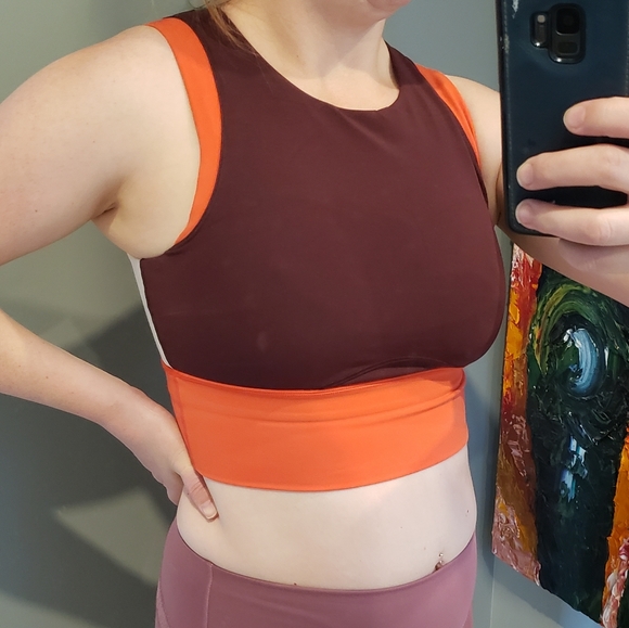 Lululemon Size 8 High Neck Bra - Picture 7 of 7